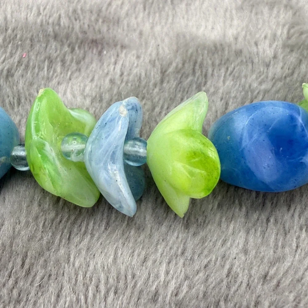 Vintage Estate Plastic Bead Necklace Blue Green Floral Upcycle Repair 32”